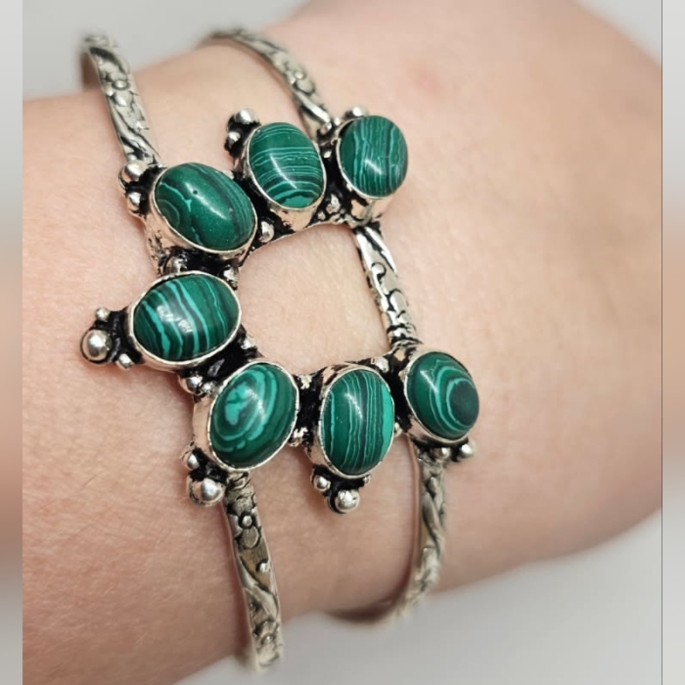 NATIVE AMERICAN Malachite CUFF BRACELET NEW